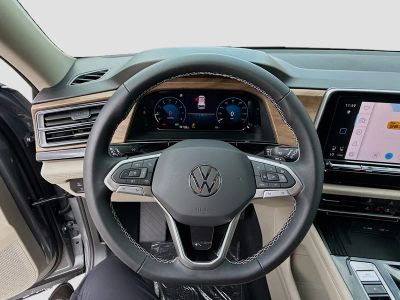 2026 Volkswagen Atlas — photo 10 view