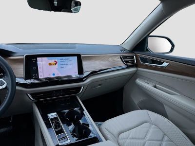 2026 Volkswagen Atlas — photo 18 view