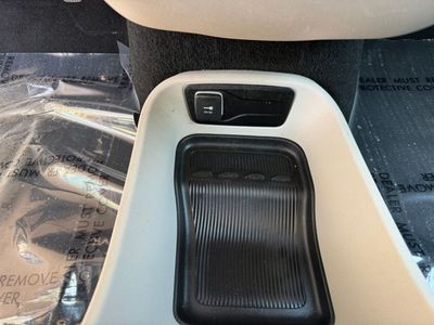 2023 Chrysler Pacifica - Photo 29