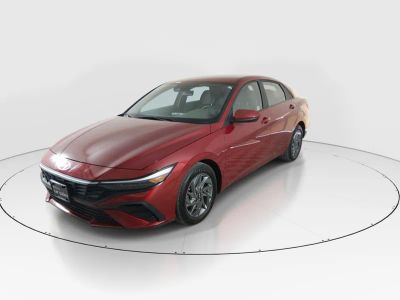 2024 Hyundai Elantra - Photo 3