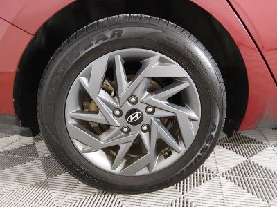 2024 Hyundai Elantra - Photo 10
