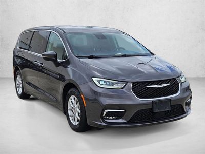 2023 Chrysler Pacifica - Photo 3