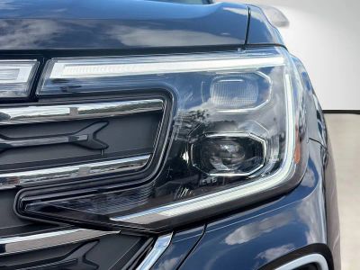 2026 Volkswagen Atlas — photo 9 view