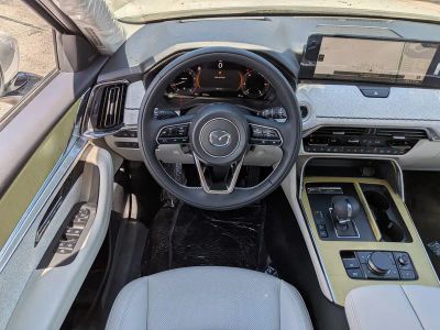 2026 Mazda CX-90 — photo 18 view
