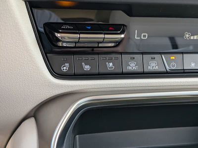 2026 Mazda CX-90 — photo 31 view