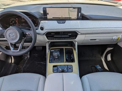 2026 Mazda CX-90 — photo 17 view