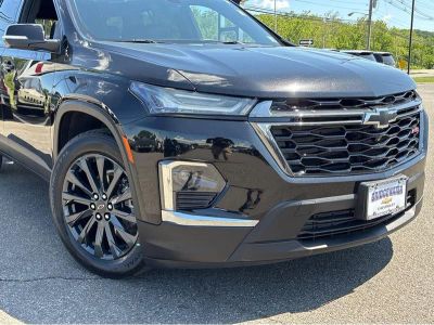 2023 Chevrolet Traverse — side profile view