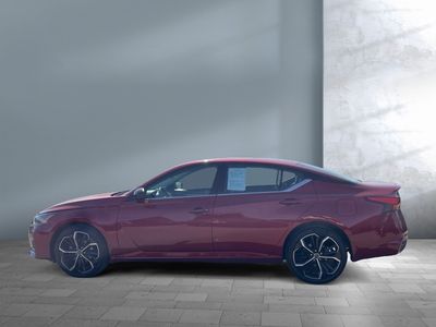 2023 Nissan Altima - Photo 3