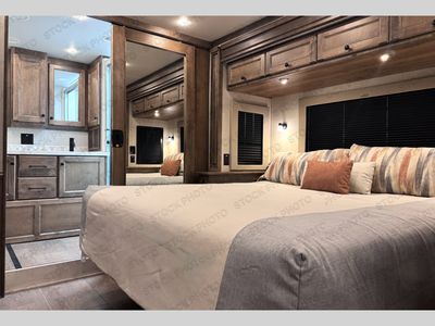 2026 Tiffin Motorhomes Byway - Photo 6