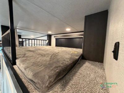 2025 Keystone RV Cougar — photo 31 view