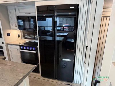2025 Keystone RV Cougar — photo 21 view