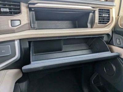 2023 Ford Expedition Max — photo 22 view