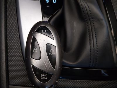 2024 Hyundai Elantra — photo 15 view