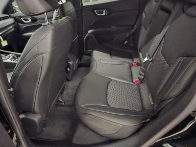 2026 Jeep Compass — photo 27 view