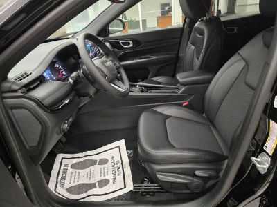 2026 Jeep Compass — photo 15 view