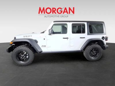 2026 Jeep Wrangler — photo 8 view