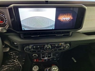 2026 Jeep Wrangler — photo 21 view
