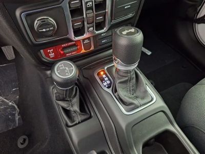 2026 Jeep Wrangler — photo 23 view