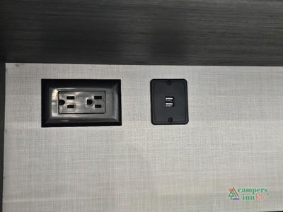 2026 Venture RV SportTrek Touring Edition — photo 50 view