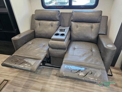 2026 Venture RV SportTrek Touring Edition — photo 46 view
