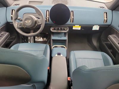 2026 MINI Countryman — photo 14 view