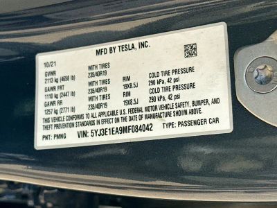 2021 Tesla Model 3 — photo 41 view