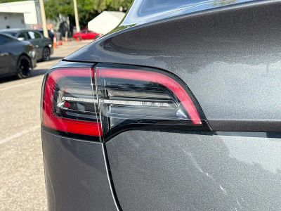 2021 Tesla Model 3 — photo 10 view