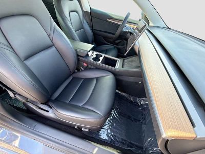 2021 Tesla Model 3 — photo 14 view