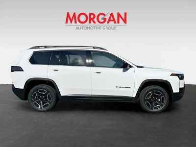 2026 Jeep Cherokee — photo 8 view