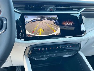 2026 Jeep Cherokee — photo 13 view