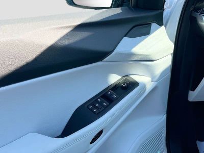 2026 Jeep Cherokee — photo 17 view