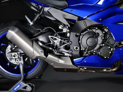 2026 Yamaha YZF-R1 — photo 11 view