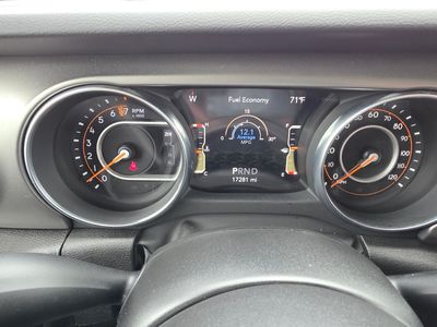 2023 Jeep Gladiator — photo 28 view