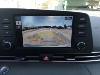 2026 Hyundai Elantra — photo 16 view