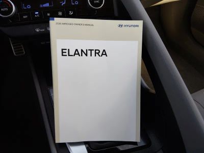 2026 Hyundai Elantra — photo 19 view