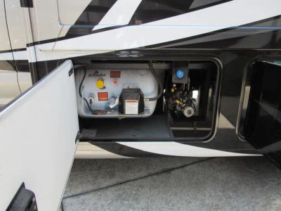 2020 Thor Motor Coach MAGNITUDE - Photo 33