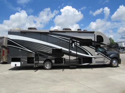 2020 Thor Motor Coach MAGNITUDE - Photo 22