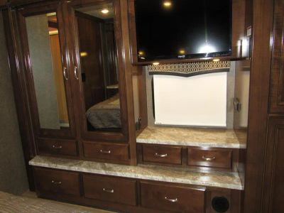 2020 Thor Motor Coach MAGNITUDE - Photo 16