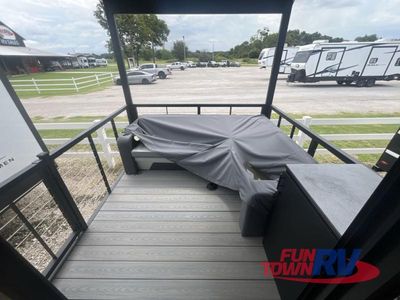 2025 Coachmen RV Brookstone - Photo 8