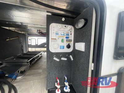 2025 Coachmen RV Brookstone - Photo 9