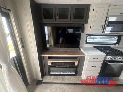 2025 Coachmen RV Brookstone - Photo 31