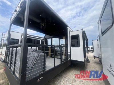 2025 Coachmen RV Brookstone - Photo 3