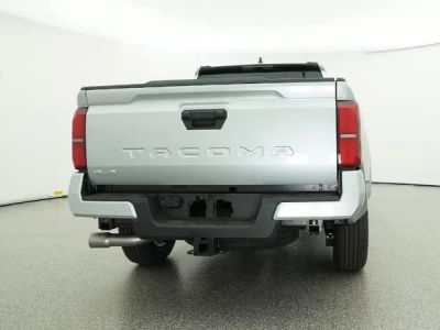 2026 Toyota Tacoma - Photo 13