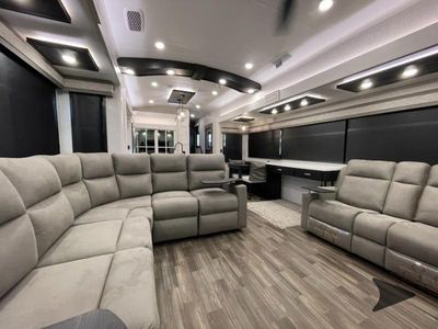 2025 Jayco North Point - Photo 13