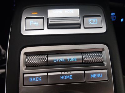 2025 Genesis GV70 - Photo 20