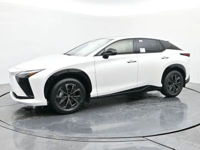 2026 Lexus RZ - Photo 2