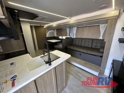 2025 Forest River RV Wildwood - Photo 24
