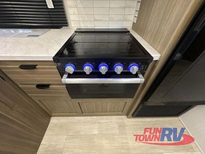 2025 Forest River RV Wildwood - Photo 27