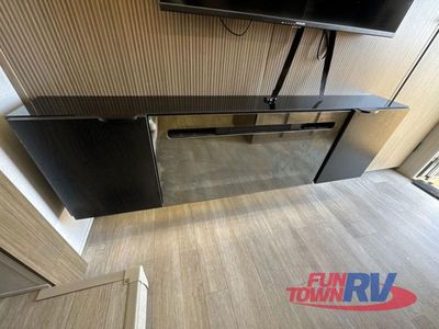 2025 Forest River RV Wildwood - Photo 39