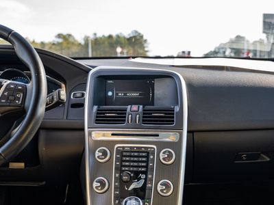 2016 Volvo XC60 - Photo 27